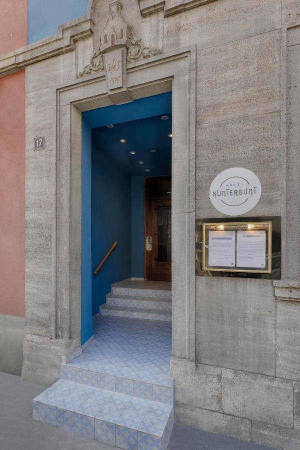 Hotel Kunterbunt In Wuerzburger Innenstadt ภายนอก รูปภาพ