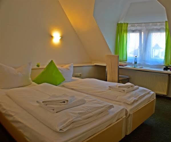 Hotel Kunterbunt In Wuerzburger Innenstadt ภายนอก รูปภาพ